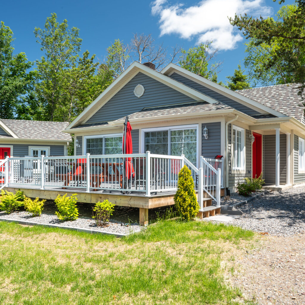 Chalet unifamilial de style canadien