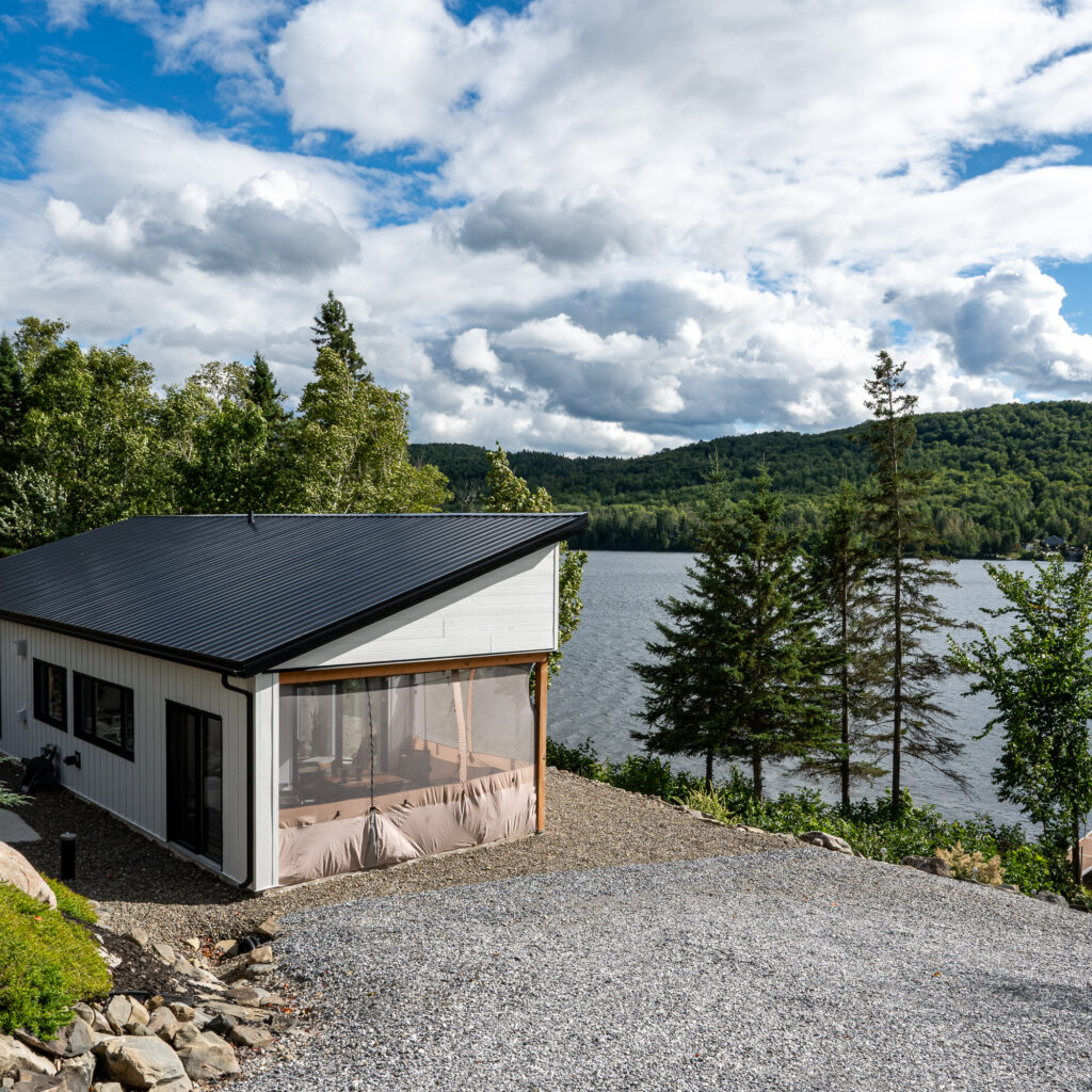 R&eacute;sidence unifamiliale avec acc&egrave;s au lac