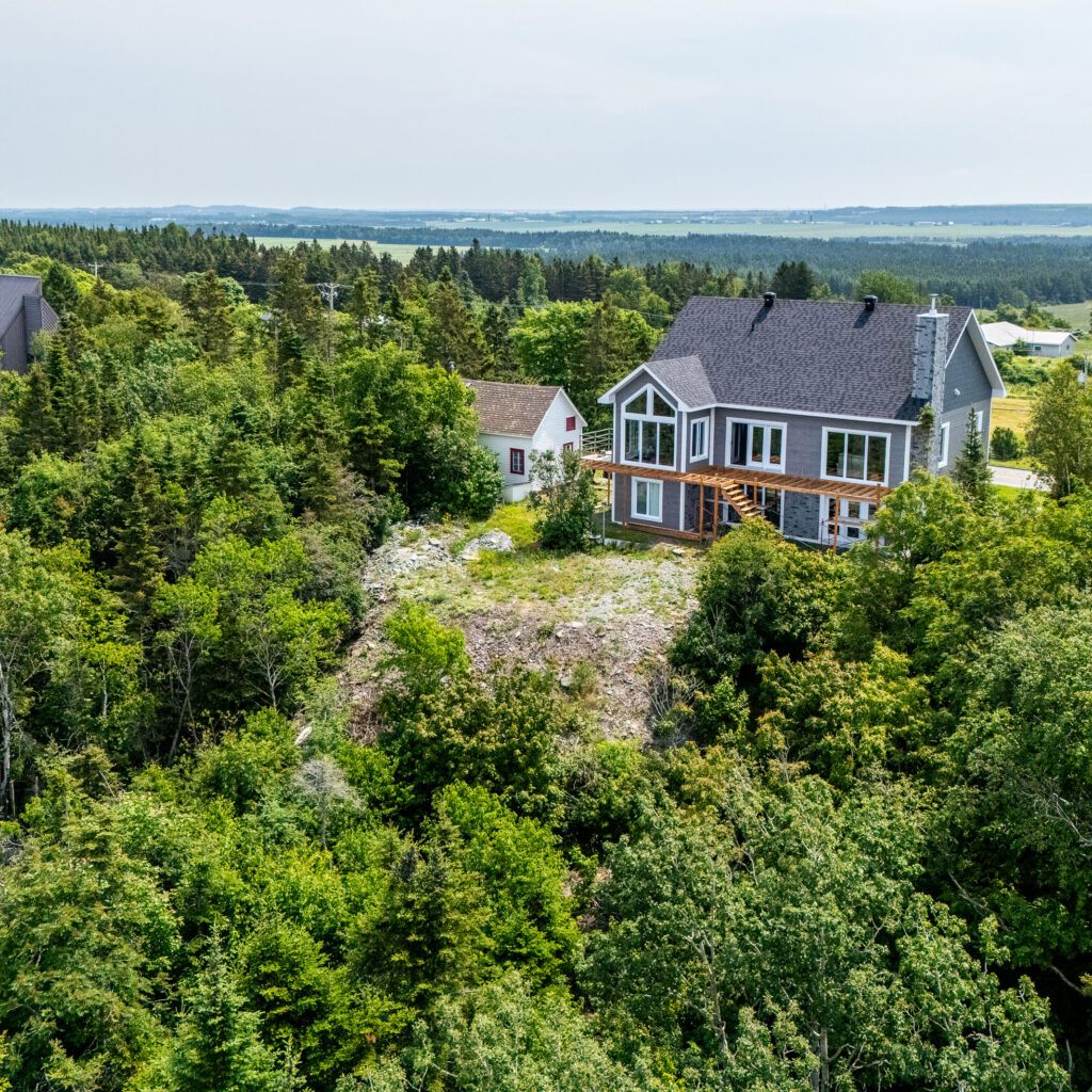 R&eacute;sidence unifamiliale sur mesure avec vue panoramique