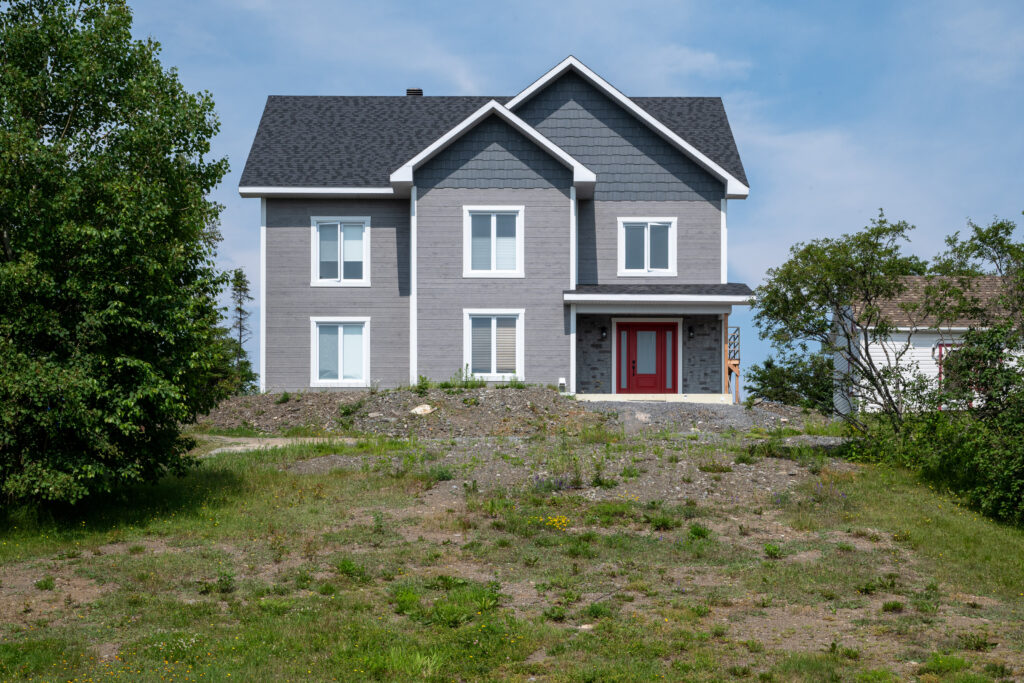 R&eacute;sidence unifamiliale sur mesure avec vue panoramique